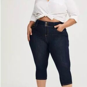 Torrid High Rise Ankle Cropped Jeggings LIKE NEW